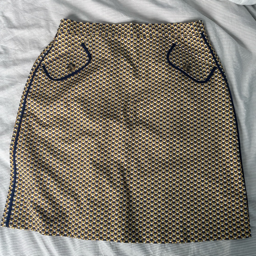 Eloquii Geometric Patterned Skirt in Yellow and Navy